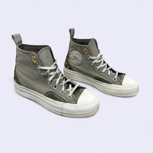 Converse Chuck Taylor All Star High Top Green Floral Embroidered Sneakers W 6.5 - Picture 1 of 8